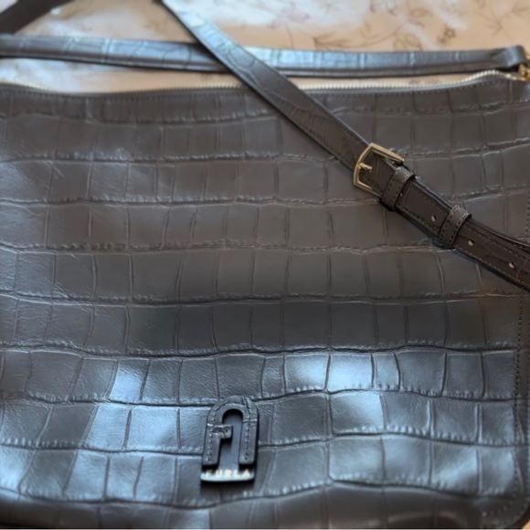 ORIGINAL FURLA PURSE - Picture 3 of 11